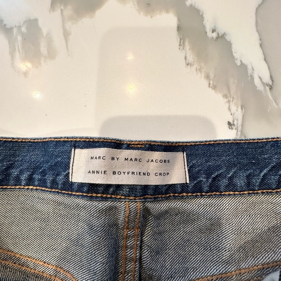 NWT $248 Marc by Marc Jacob Annie boyfriend jeans crop button front size 27 - Picture 8 of 10